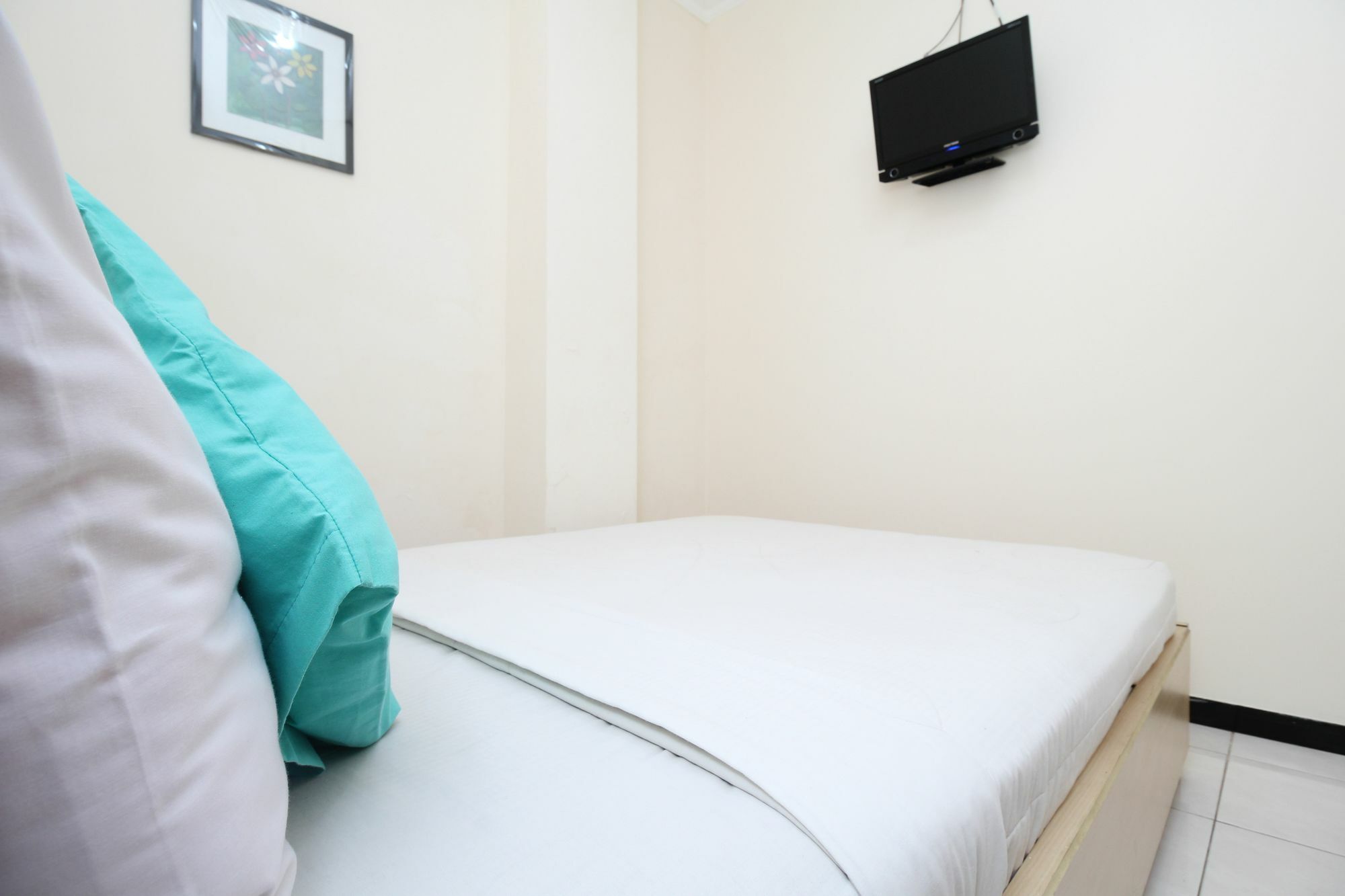 Myzone Homtel Hotell Semarang Exteriör bild